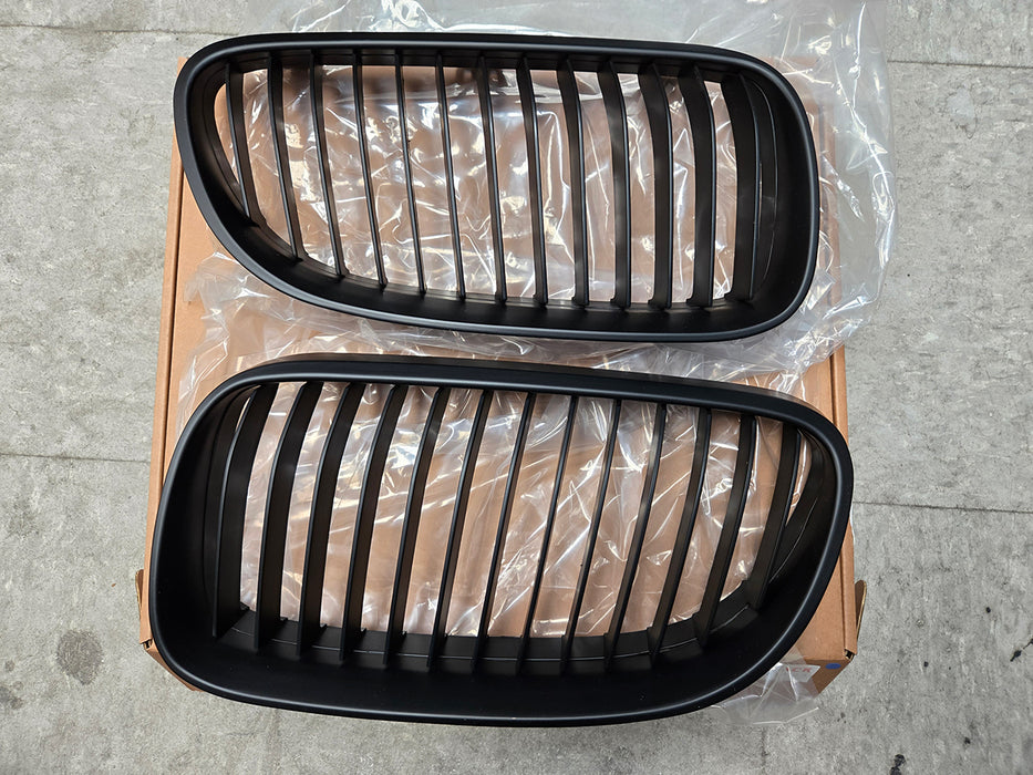 2011-2013 BMW E92 3 Series Coupe Kidney Grilles