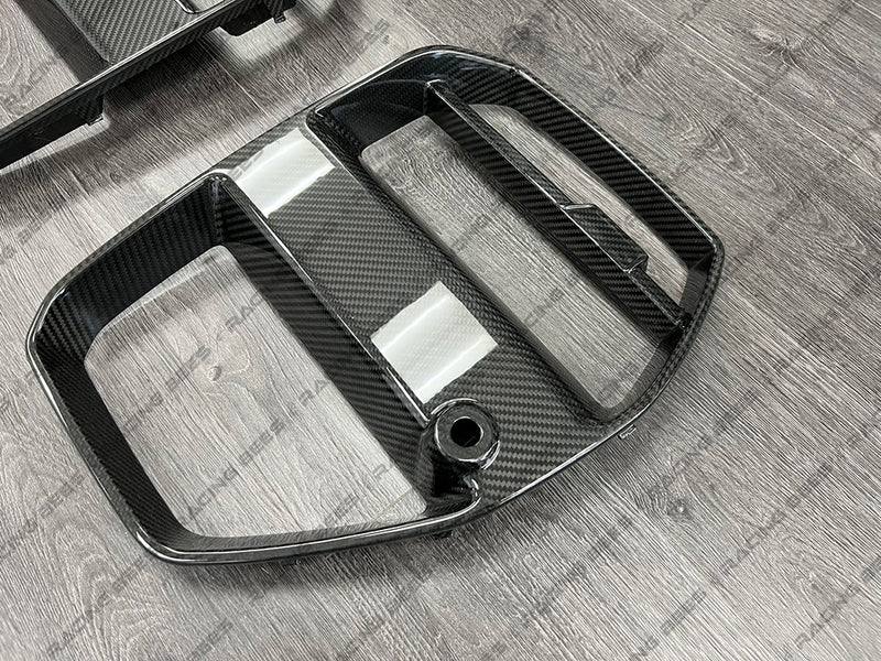 2021+ BMW G80/G82 V Style Front Grille Replacements (Carbon Fiber)