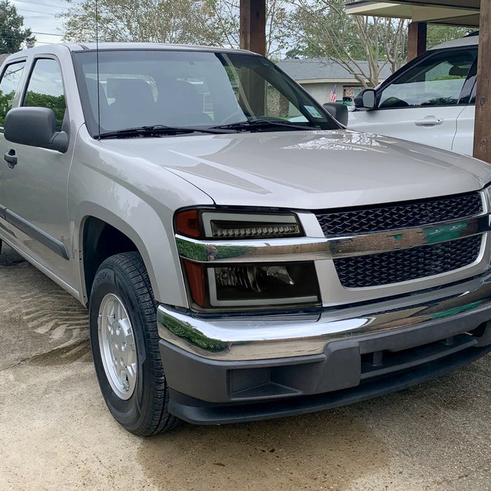 2004-2012 Chevrolet Colorado GMC Canyon/2006-2008 ISUZU I-Series Sequential Turn Signal Factory Style Headlights with LED Bar (Matte Black Housing/Smoke Lens)