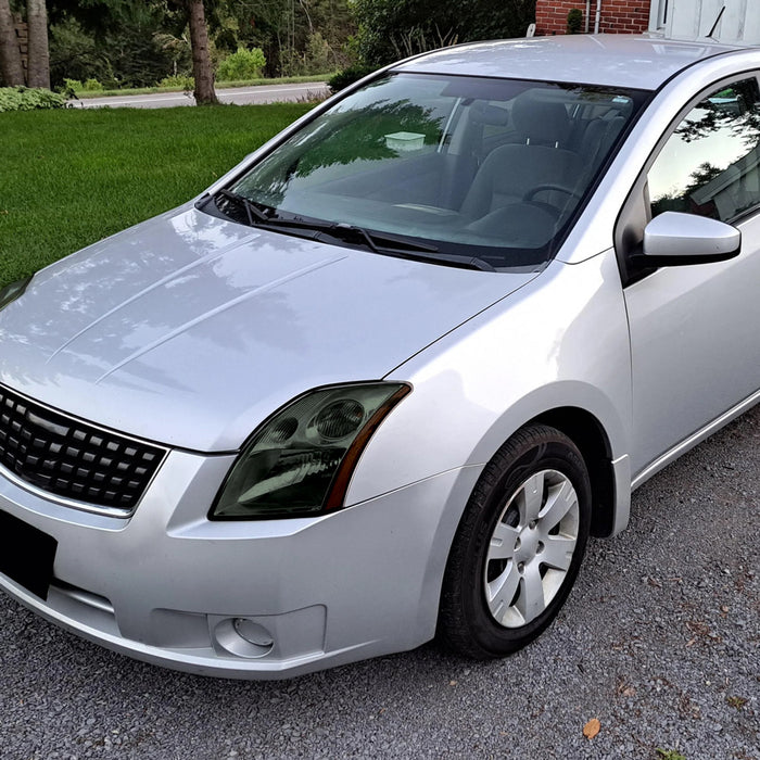 2007-2009 Nissan Sentra Factory Style Headlights with Amber Reflector (Chrome Housing/Smoke Lens)