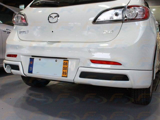 2010-2013 Mazda 3 Hatchback K Style Single Exit Rear Lip Diffuser