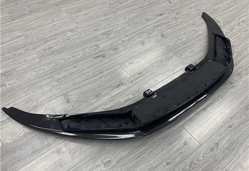 2016-2018 Audi R8 V Style Front Bumper Lip (Carbon Fiber)