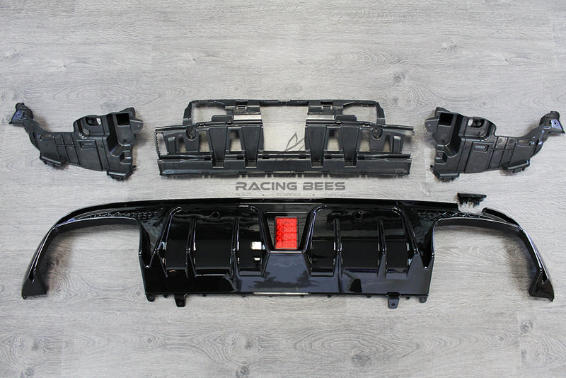 2015-2020 Mercedes-Benz C Class Sedan BR Style Rear Diffuser W/Exhaust Tips For AMG-Package Sedan (Black)